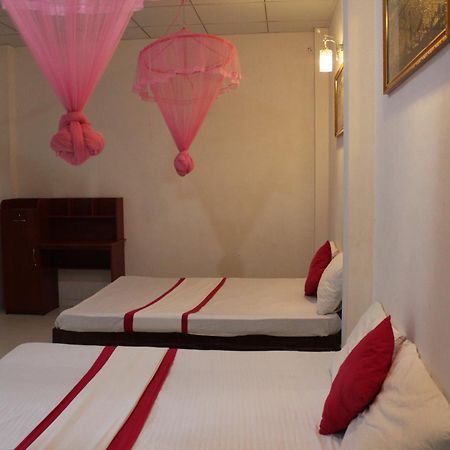Liyana Holiday Resort Анурадхапура Екстериор снимка