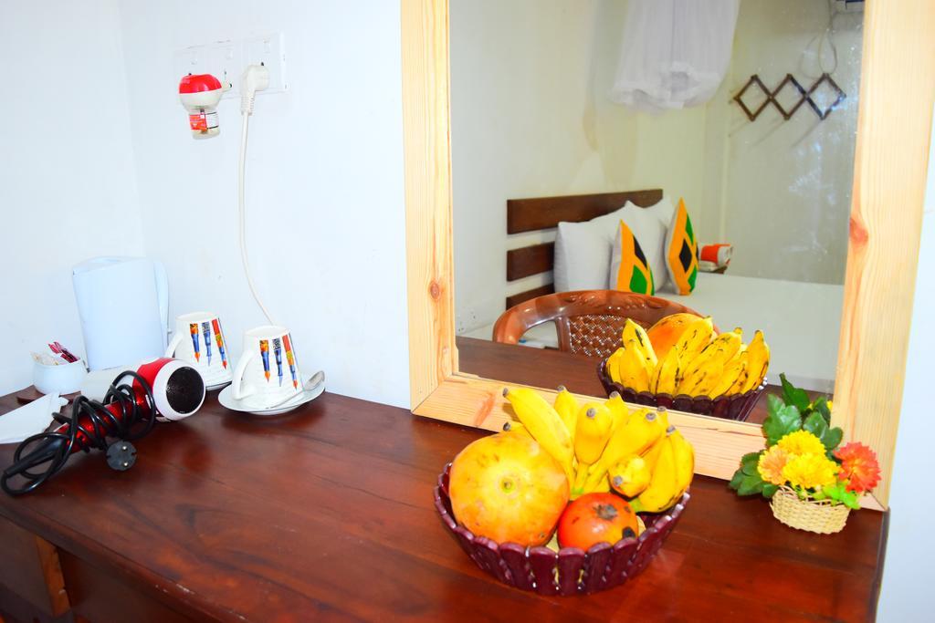 Liyana Holiday Resort Анурадхапура Екстериор снимка